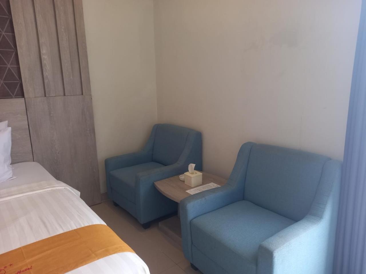 Urbanview Hotel Dedy Jaya Brebes Bagian luar foto