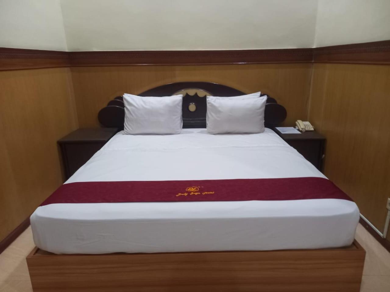 Urbanview Hotel Dedy Jaya Brebes Bagian luar foto